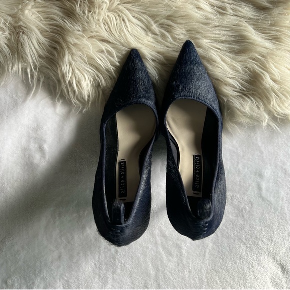 Alice + Olivia Navy Blue Calf Hair Pumps 40 EUC Party Cocktail NYE Heels Leather - Picture 4 of 10